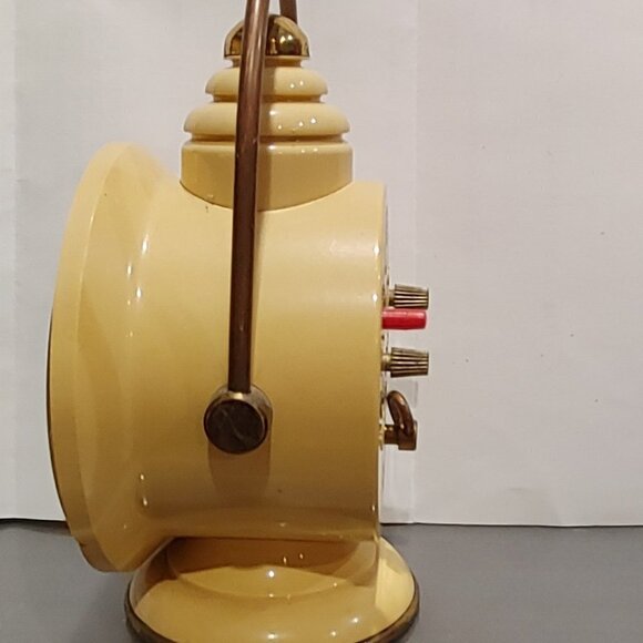 Vintage Jerger Alarm Clock Mechanical Yellow Like Lantern Rare - Picture 4 of 10